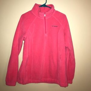 Woman’s Columbia 1/4 zip